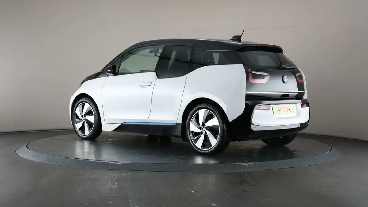 2022-bmw-i3-e-120-ah-big-65