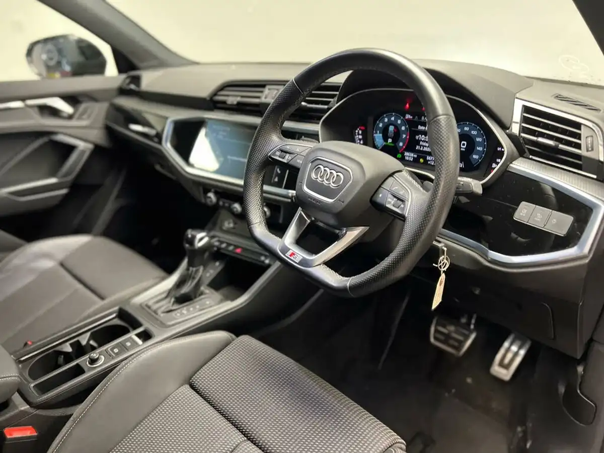 2022-audi-q3-15-35-tfsi-black-edition-cod-station-wagon-s-tronic-big-14