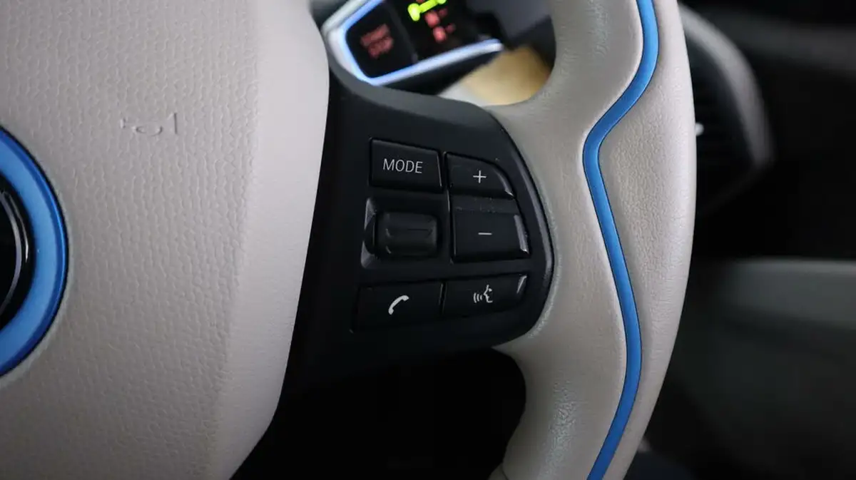 2022-bmw-i3-e-120-ah-big-23