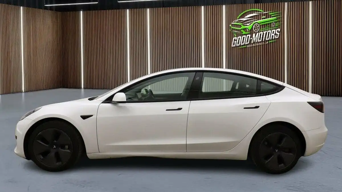 2021-tesla-model-3-e-standard-plus-big-6