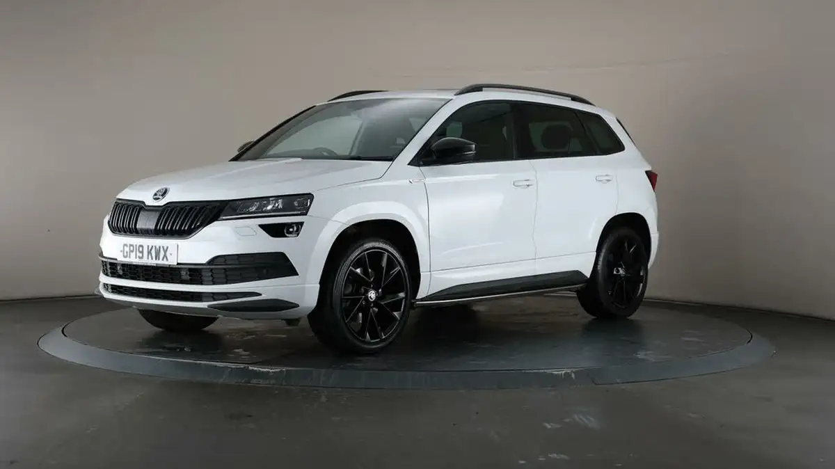 2019-skoda-karoq-20tdi-sportline-150ps-4x4-big-35