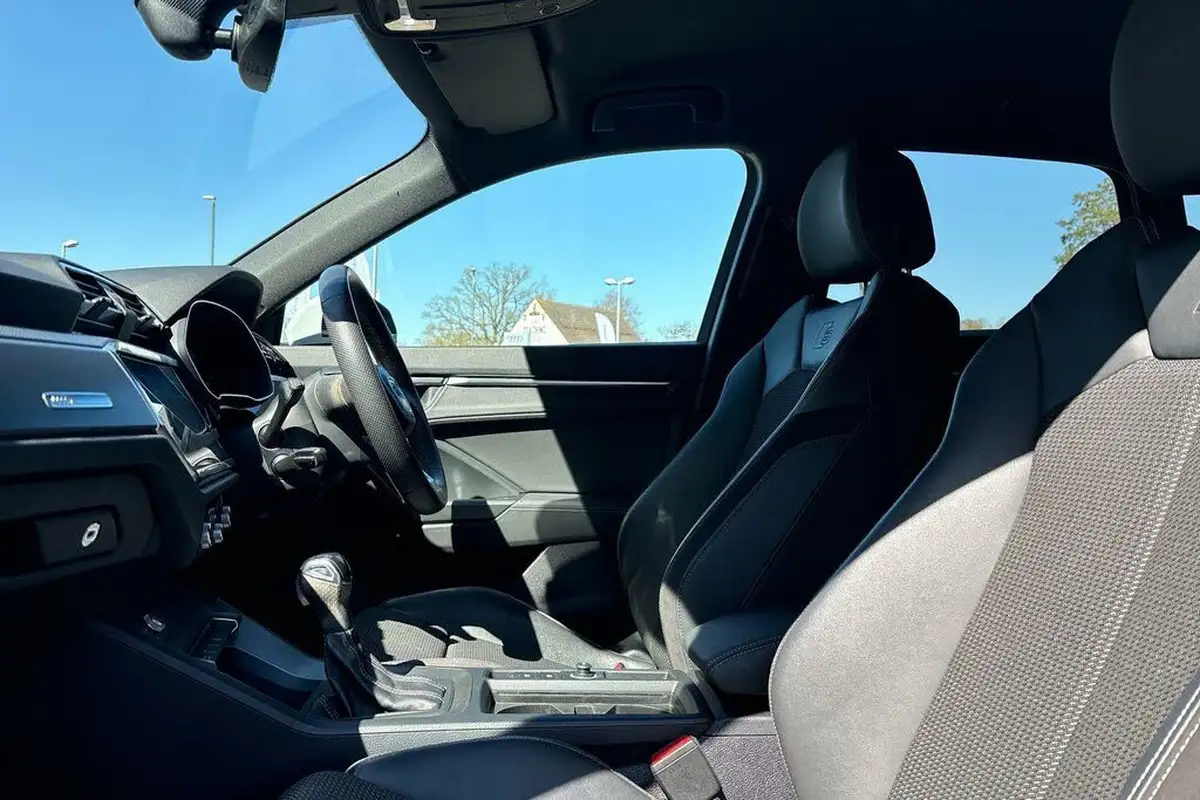2019-audi-q3-15-35-tfsi-s-line-cod-station-wagon-1498cc-tronic-big-26