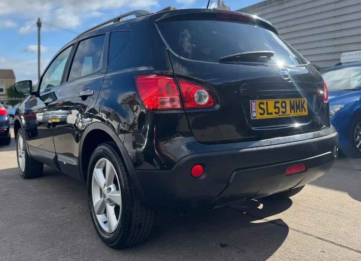 2009-nissan-qashqai-20-n-tec-2wd-big-4