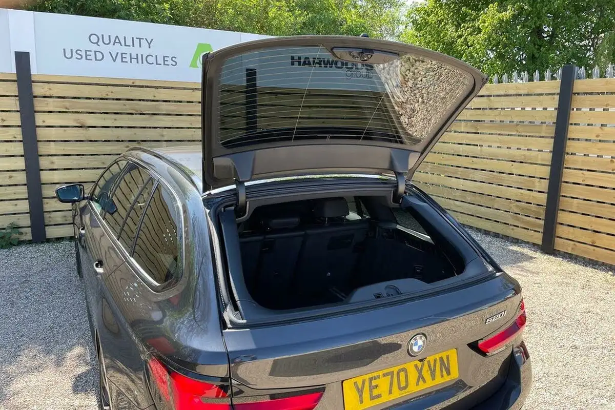 2020-bmw-5-series-20-520i-m-sport-181bhp-mht-touring-5d-big-14