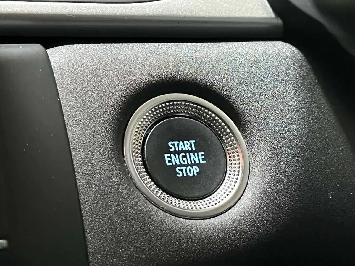 2022-renault-captur-16-iconic-edition-big-30