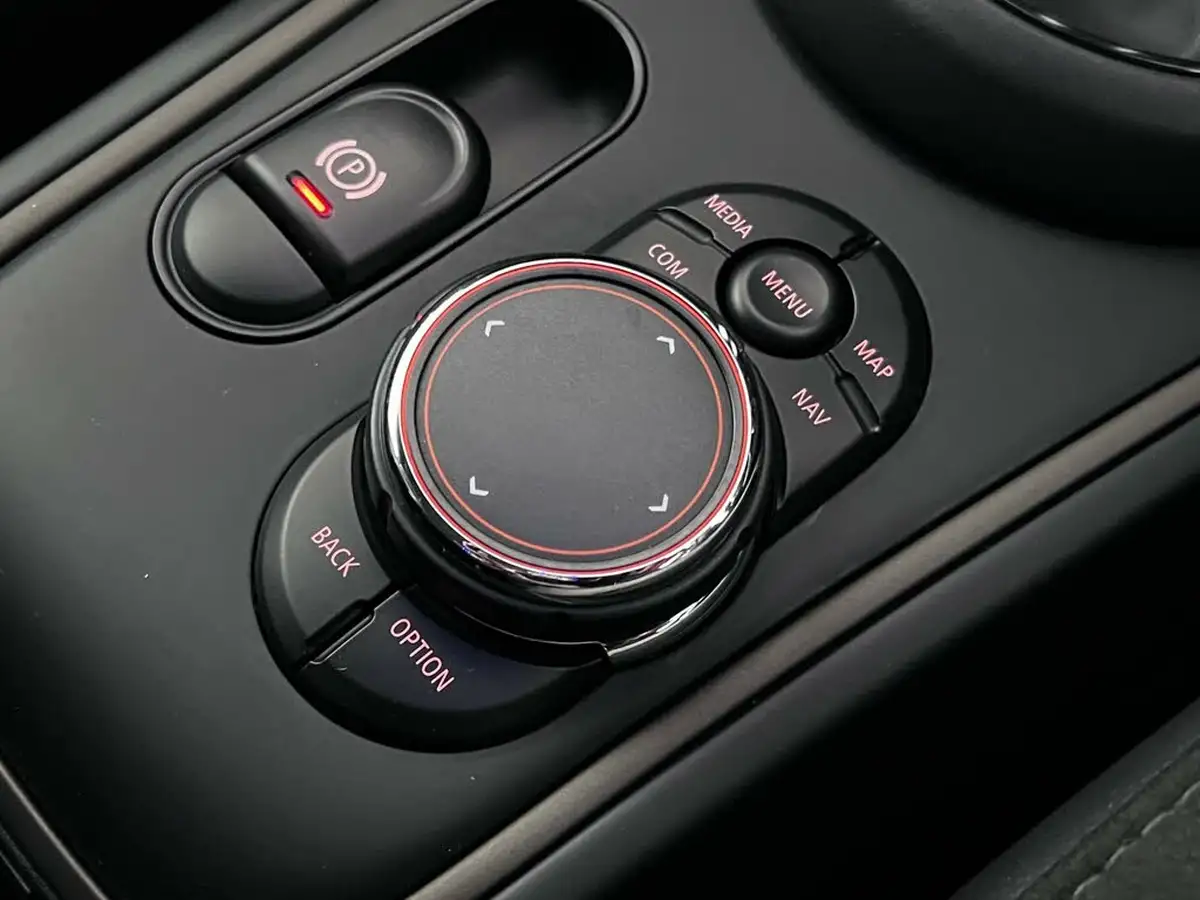 2018-mini-countryman-20-john-cooper-works-ss-auto-big-39