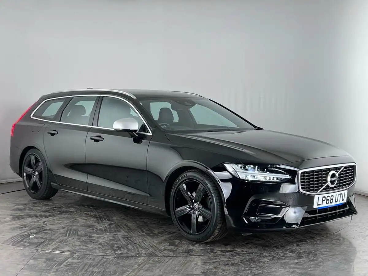 2018-volvo-v90-20td-d4-r-design-big-0