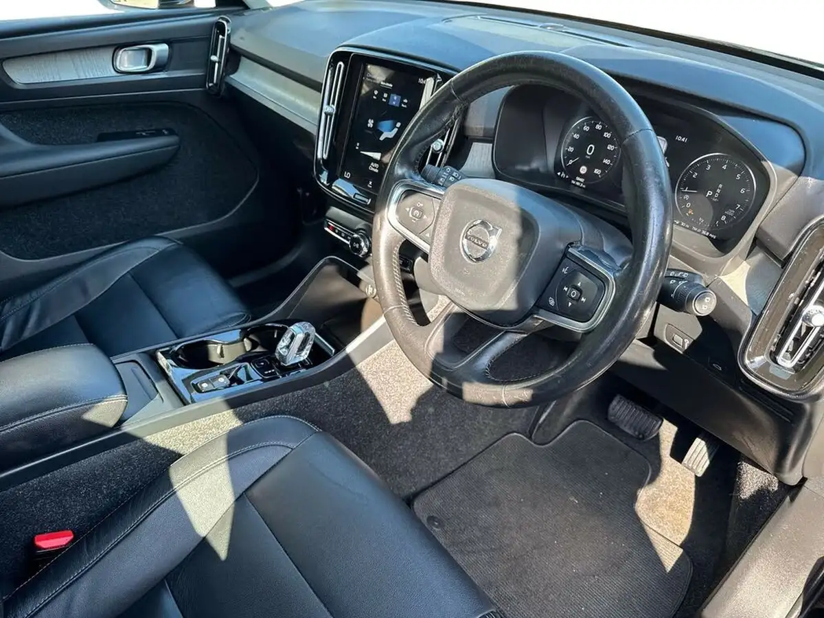 2021-volvo-xc40-15-t3-inscription-163bhp-geartronic-big-14