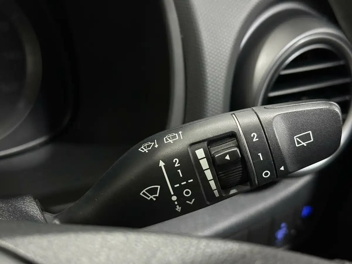 2018-hyundai-kona-10-t-gdi-s-big-14