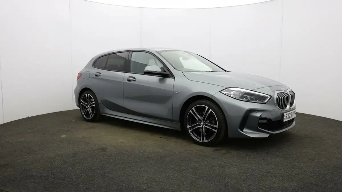 2023-bmw-1-series-15-118i-m-sport-lcp-big-0