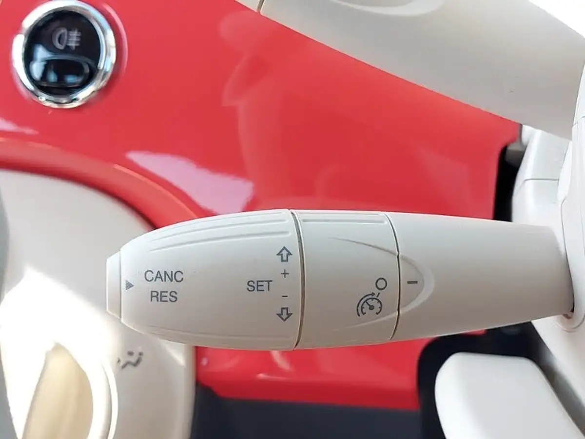 2018-fiat-500-12-pop-big-14