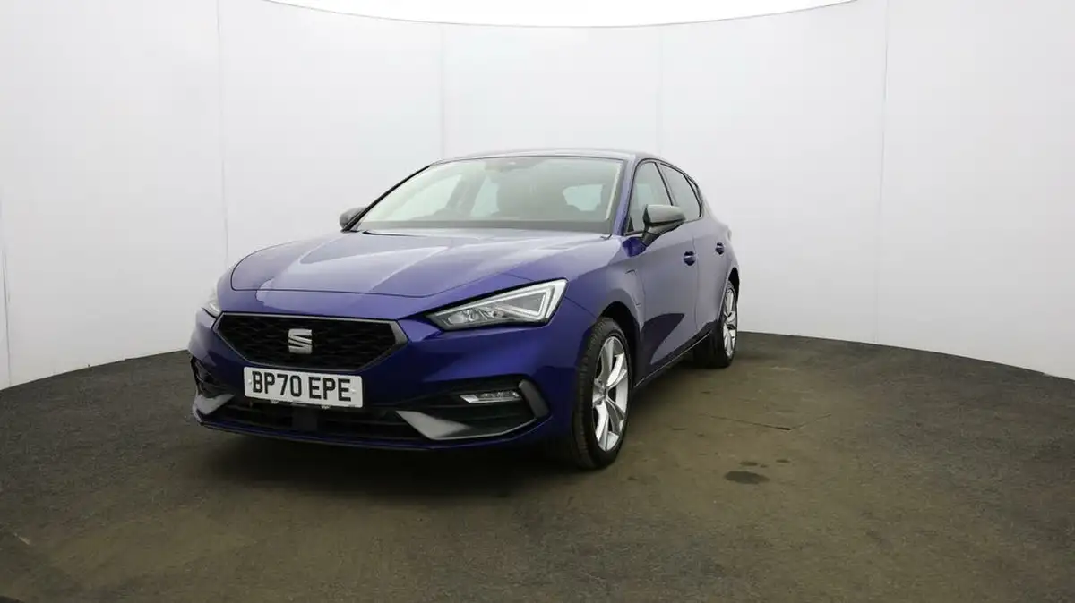 2020-seat-leon-14-e-hybrid-fr-hatchback-big-32