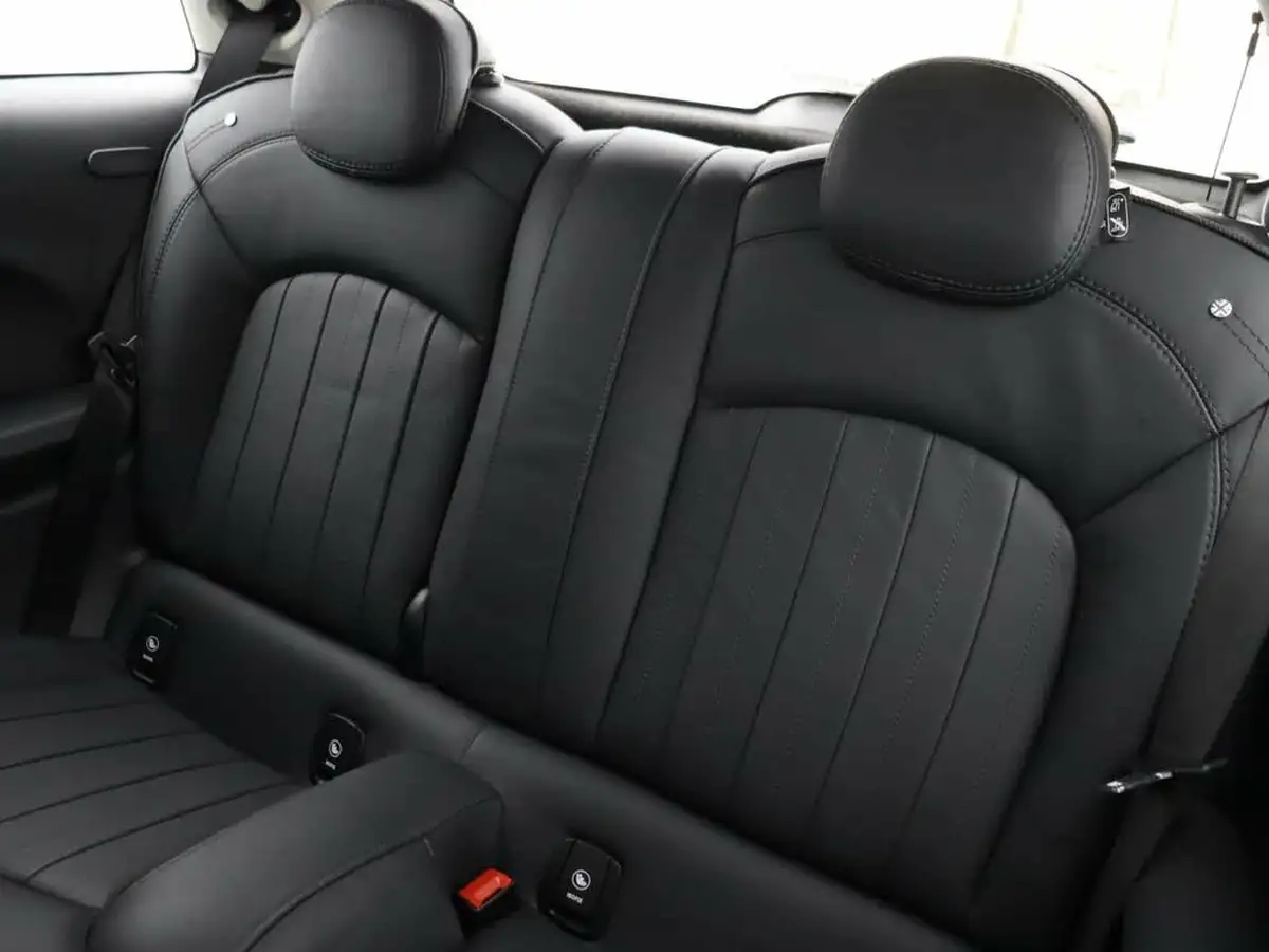 2019-mini-cooper-15-cooper-exclusive-134bhp-hatchback-3d-big-10