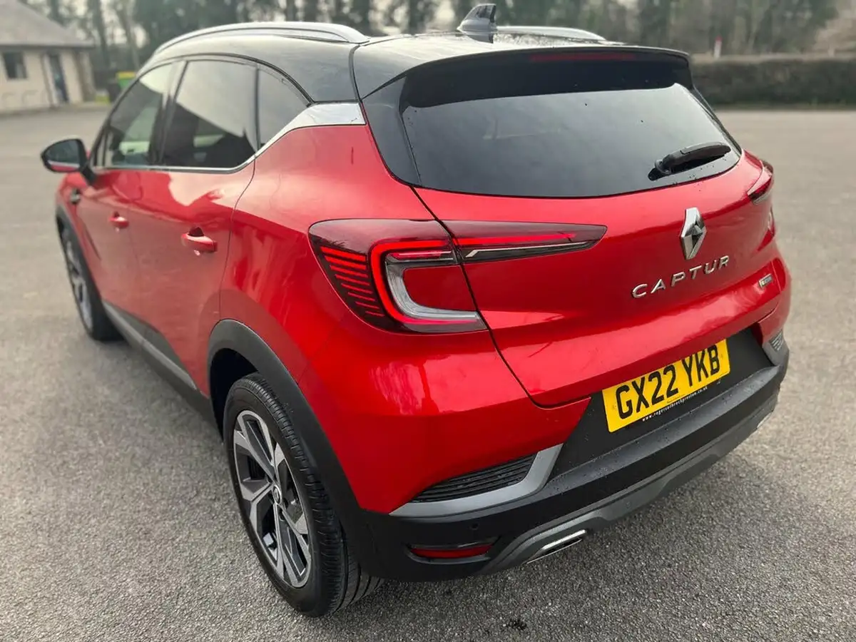 2022-renault-captur-13-tce-rs-line-big-11