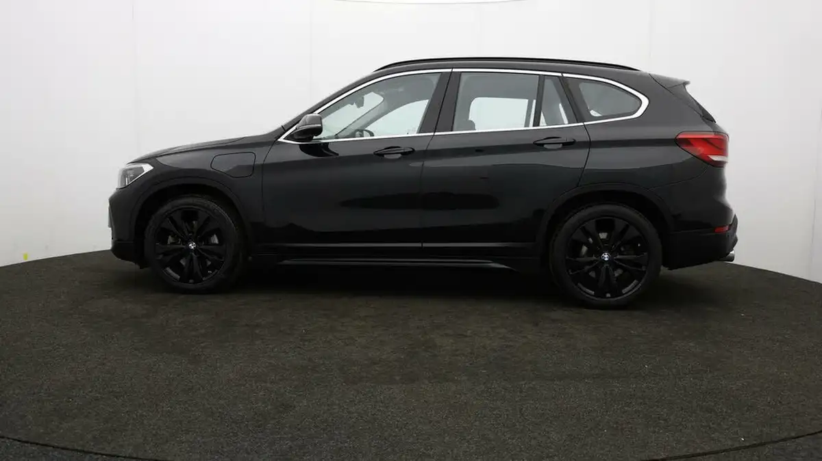 2021-bmw-x1-15-xdrive-25e-phev-sport-big-61