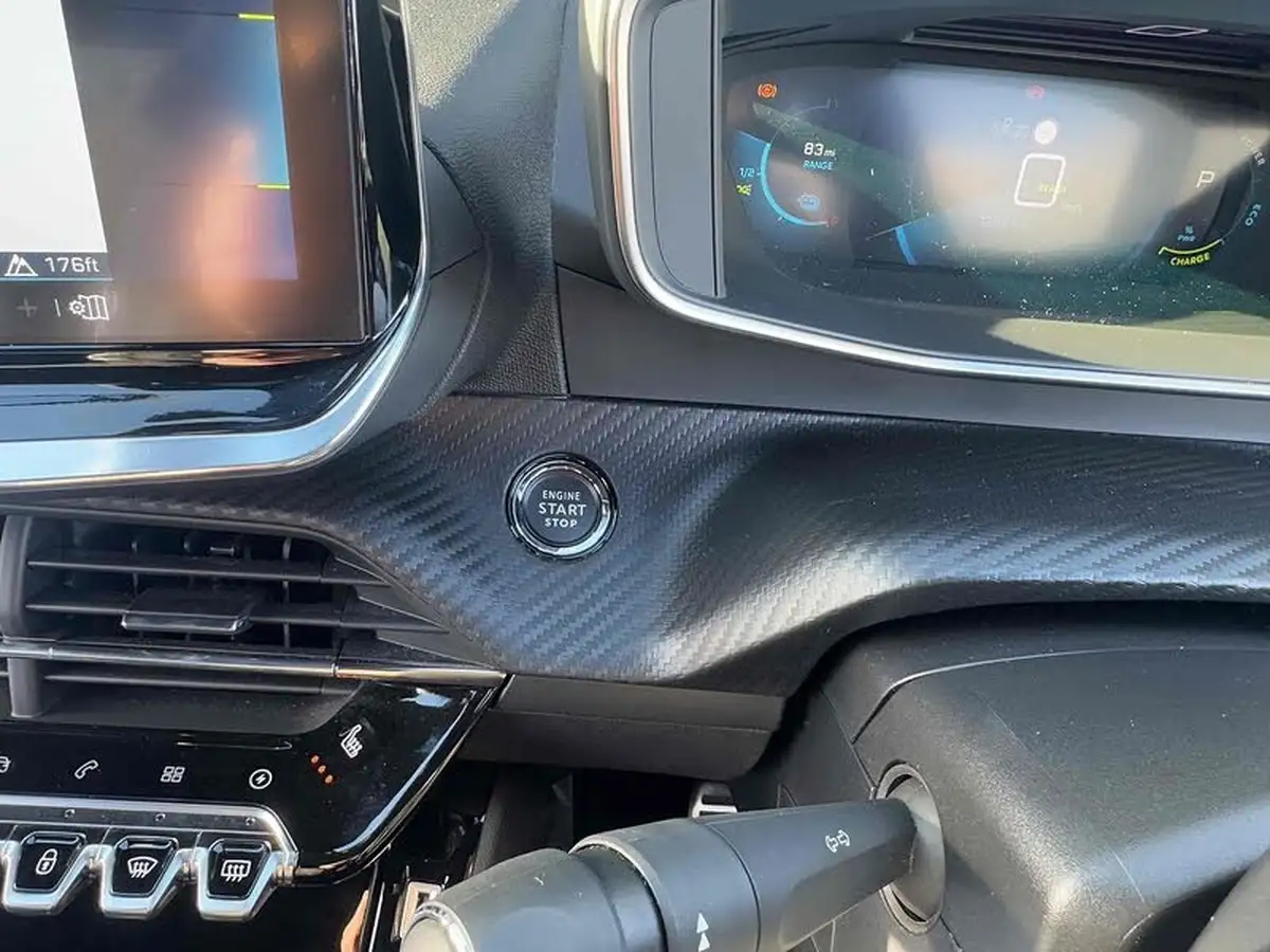 2020-peugeot-2008-suv-e-gt-big-39
