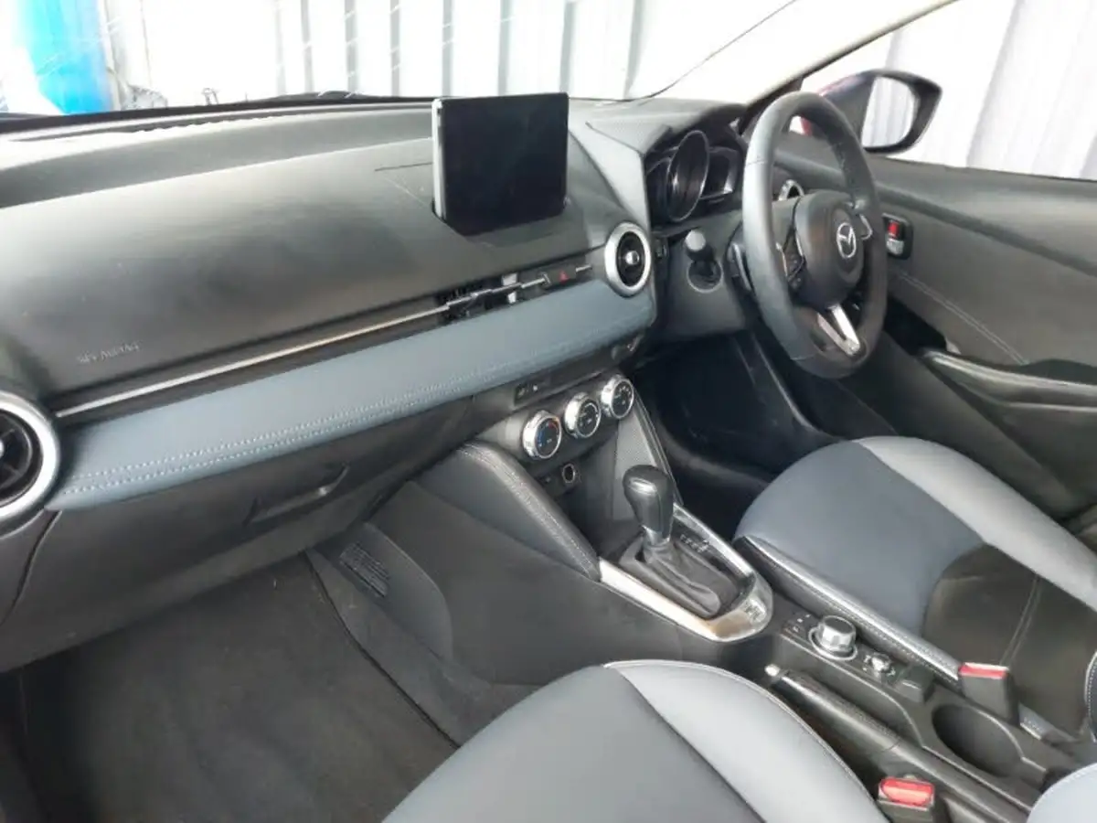 2022-mazda-mazda2-15-skyactiv-g-gt-sport-big-4