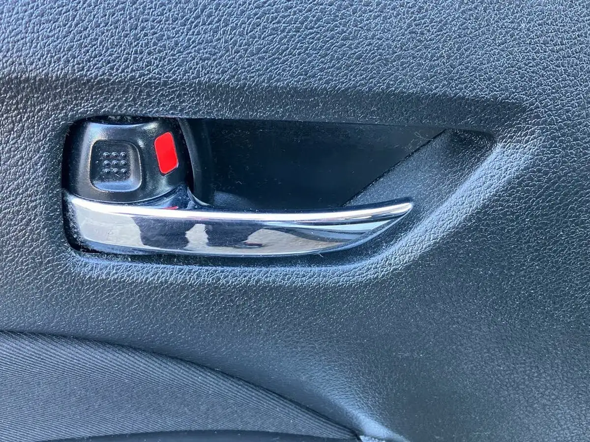 2017-suzuki-vitara-16-sz-t-big-41