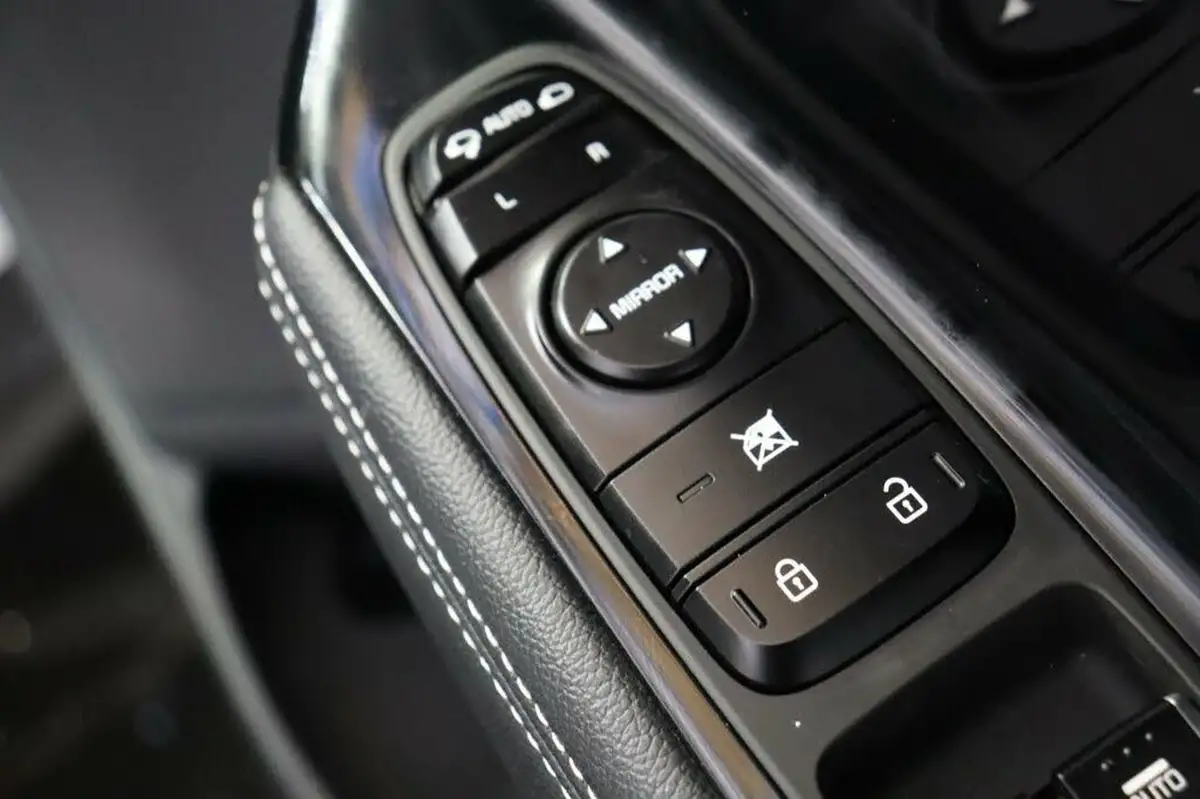2021-kia-e-niro-ev-4-big-18