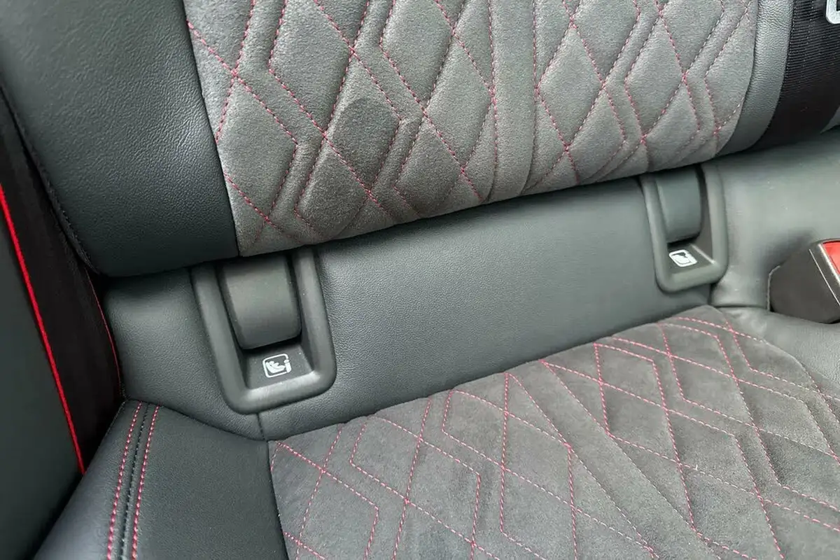 2024-audi-sq6-e-tron-e-launch-edition-big-21