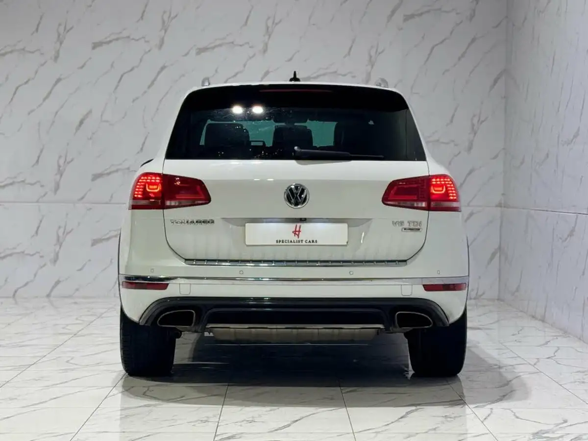 2017-volkswagen-touareg-30tdi-r-line-plus-204ps-bmtss-2970cc-big-2