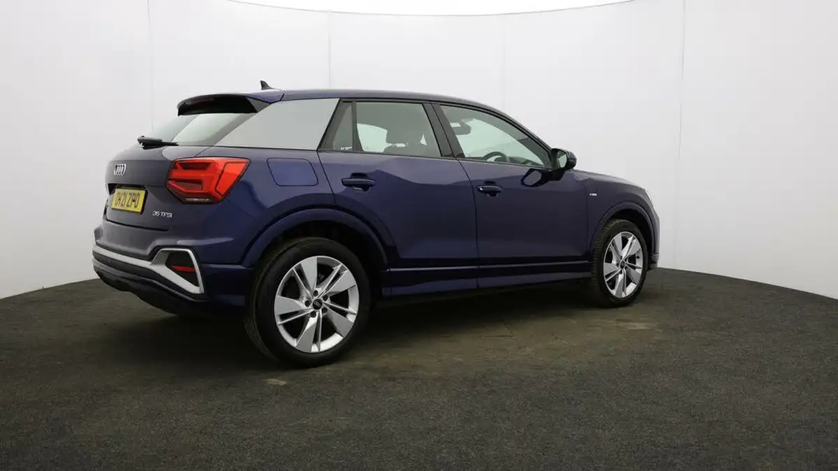 2021-audi-q2-15-35-tfsi-s-line-big-50