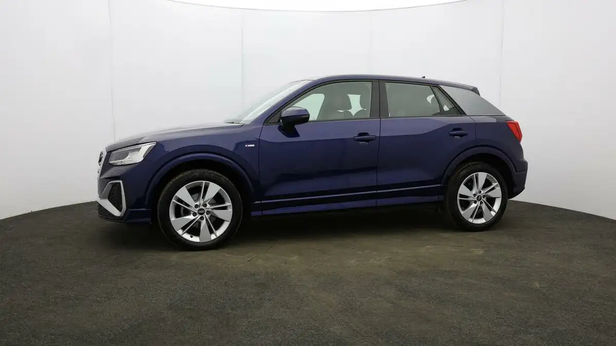 2021-audi-q2-15-35-tfsi-s-line-big-26