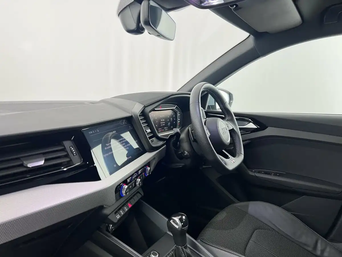 2022-audi-a1-15-35-tfsi-s-line-big-12