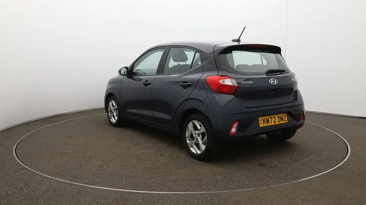 2023-hyundai-i10-12-se-connect-big-55