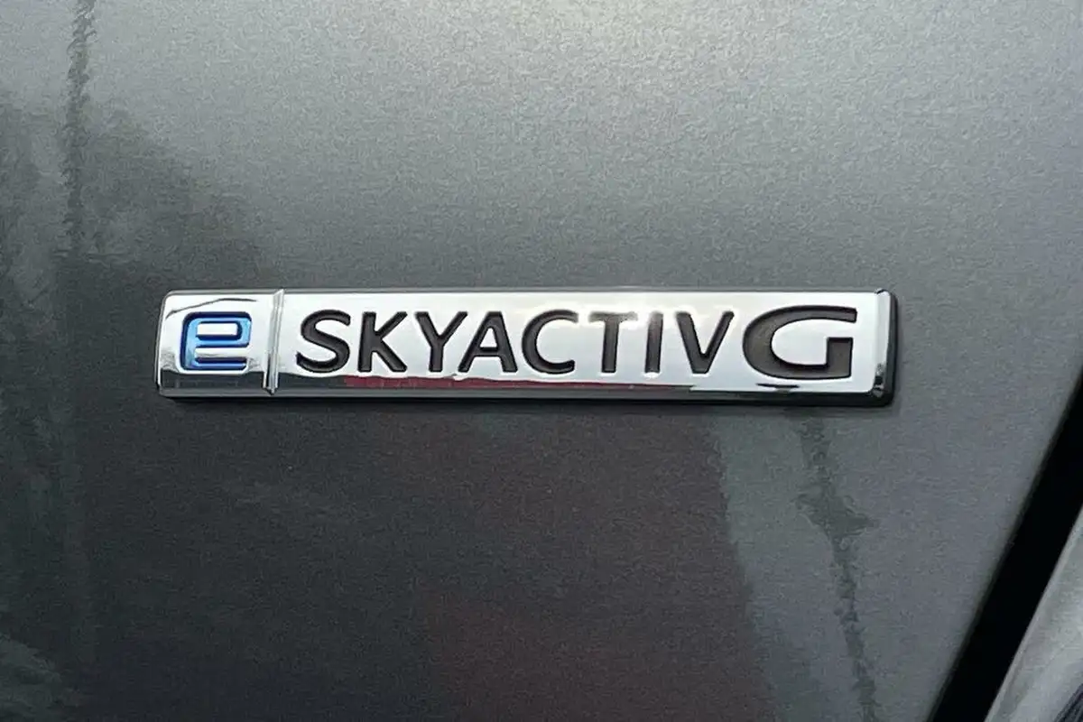 2023-mazda-mazda2-15-e-skyactiv-g-homura-aka-115ps-big-40