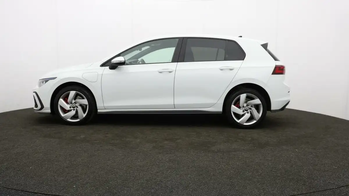 2021-volkswagen-golf-14-tsi-gte-big-60
