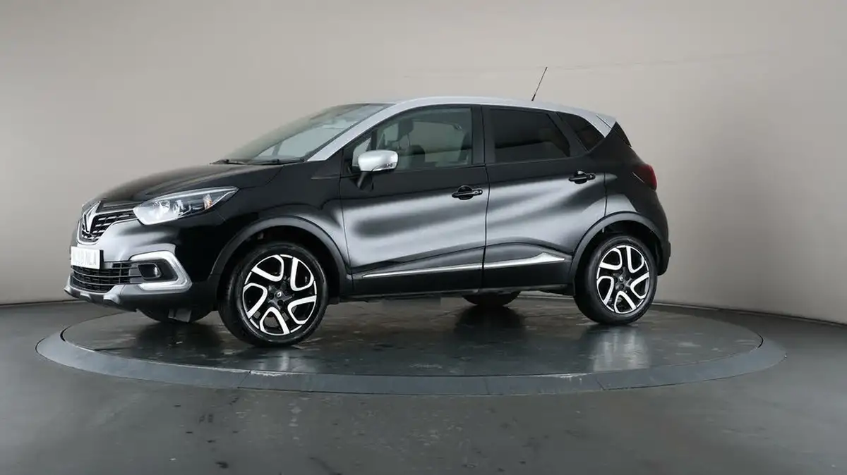 2019-renault-captur-09-tce-iconic-big-31