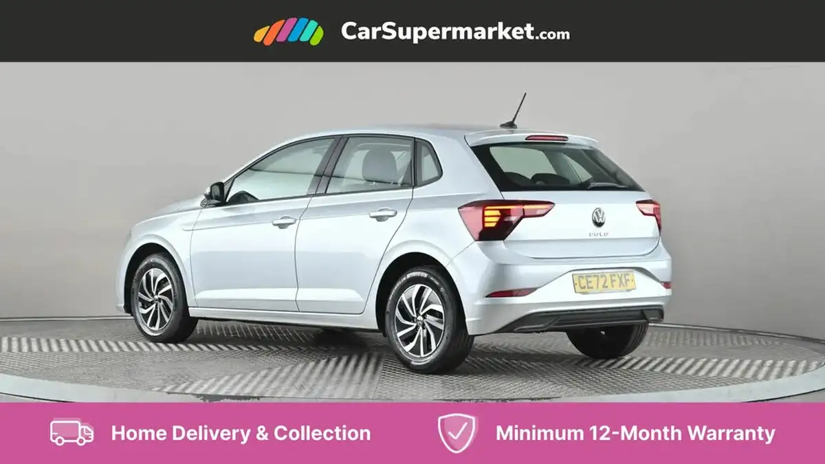 2022-volkswagen-polo-10-tsi-life-big-3