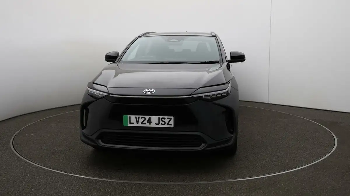 2024-toyota-bz4x-e-motion-201bhp-11kw-obc-big-31