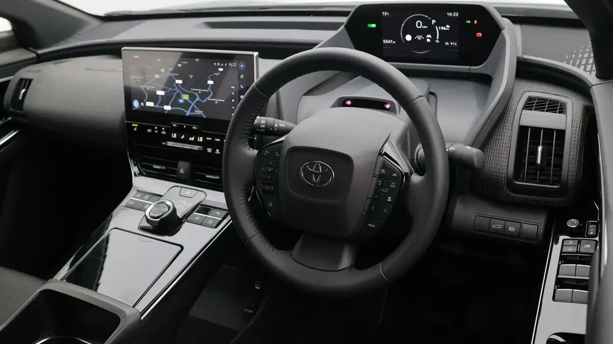 2024-toyota-bz4x-e-motion-201bhp-11kw-obc-big-9