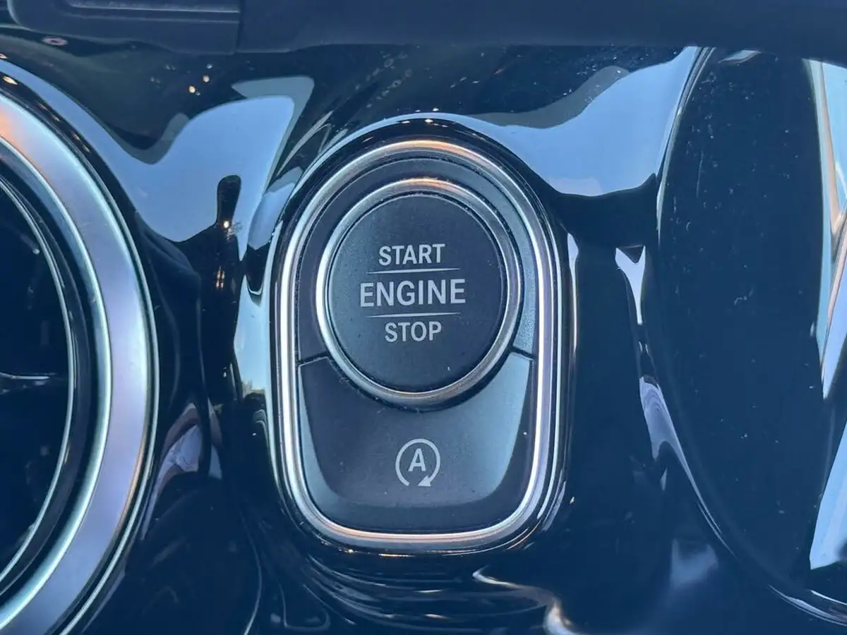 2021-mercedes-benz-b-class-13-b200-amg-line-executive-big-37