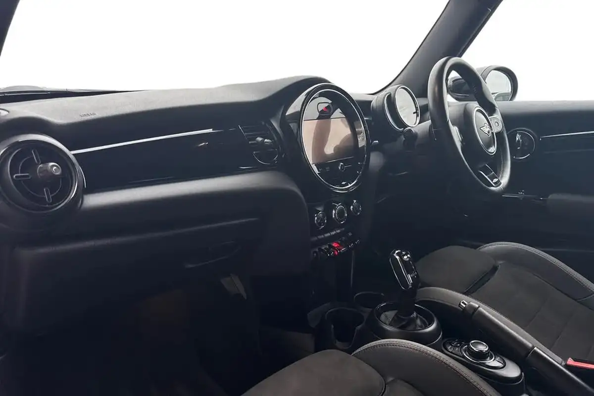 2021-mini-cooper-20-cooper-s-sport-hatchback-3d-auto-big-8