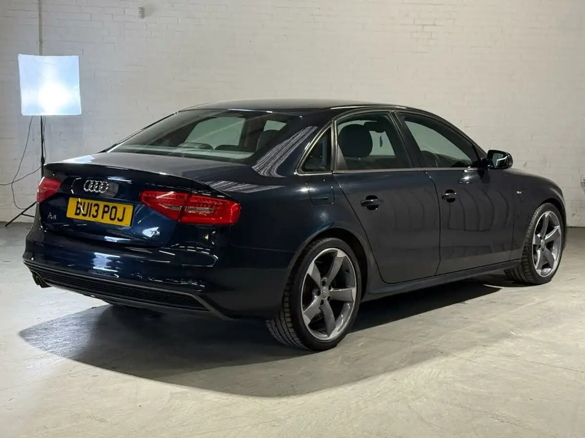 2013-audi-a4-20td-black-edition-177ps-big-30