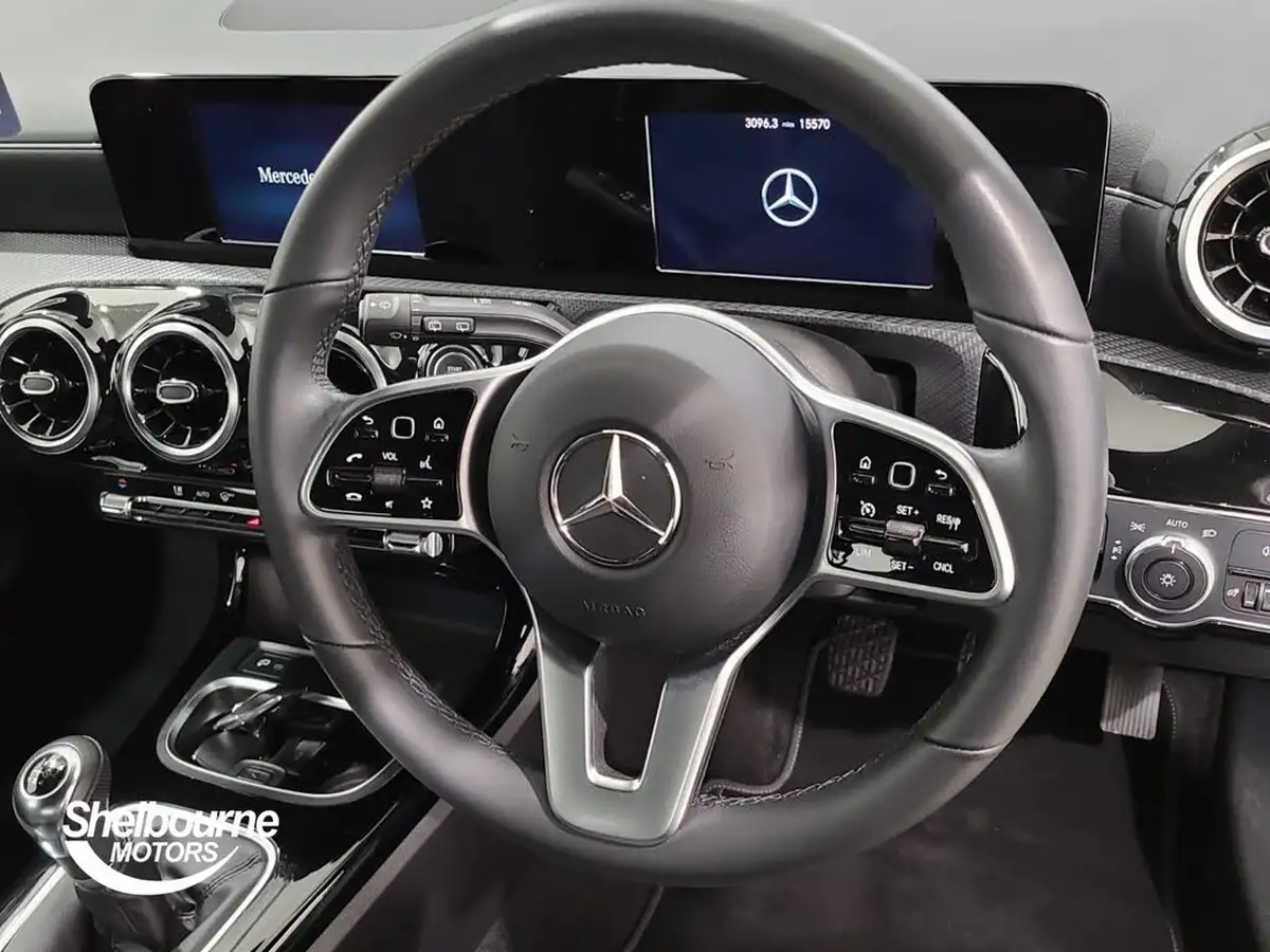 2022-mercedes-benz-a-class-20d-a180d-se-big-3