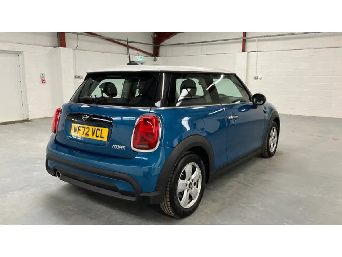 2022-mini-cooper-15-cooper-classic-premium-plus-hatchback-3d-auto-big-49