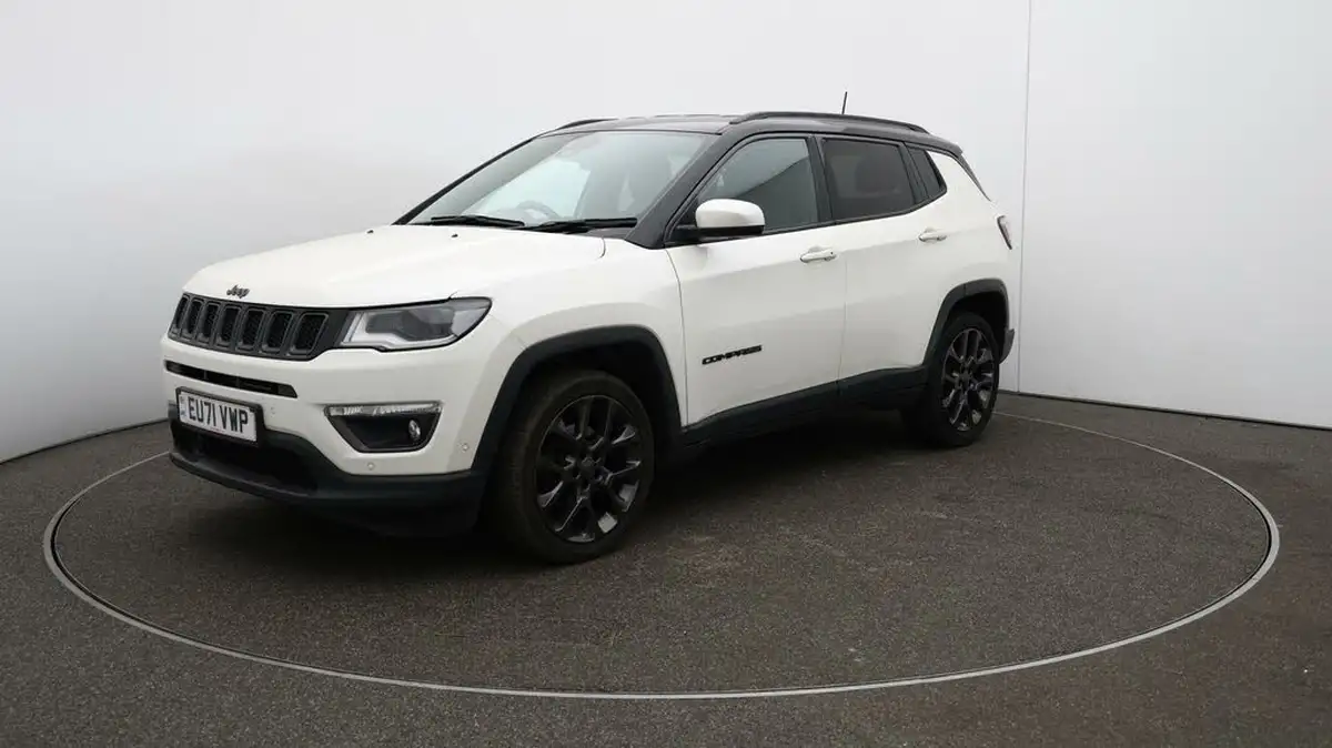 2021-jeep-compass-14-multiair-ii-limited-138bhp-big-3