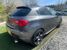2015-alfa-romeo-giulietta-17-quadrifoglio-verde-small-6