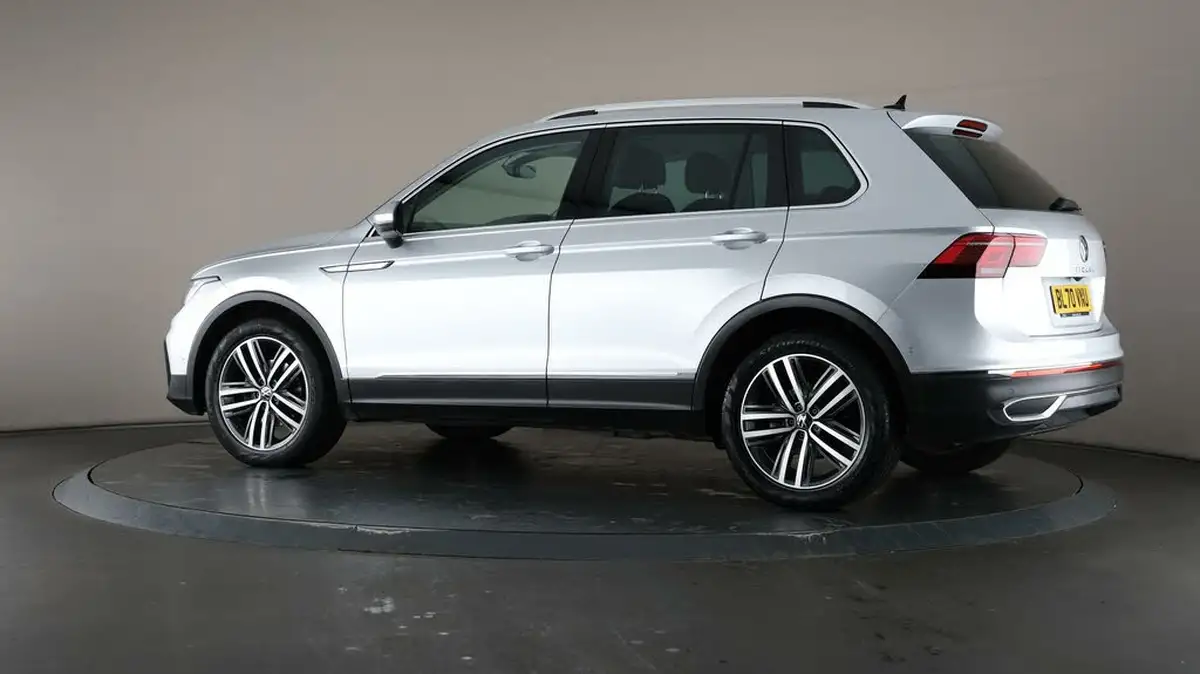 2020-volkswagen-tiguan-15-tsi-elegance-big-67