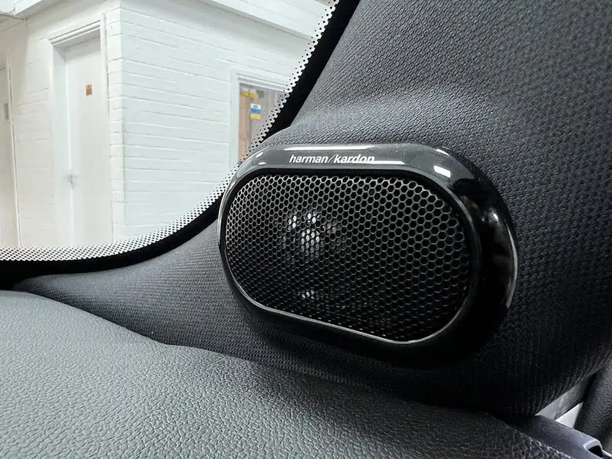 2022-mini-cooper-e-cooper-s-3-big-15