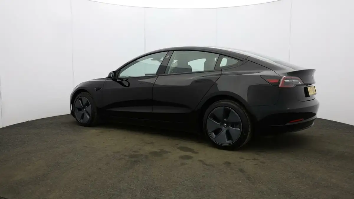 2021-tesla-model-3-e-long-range-awd-big-58