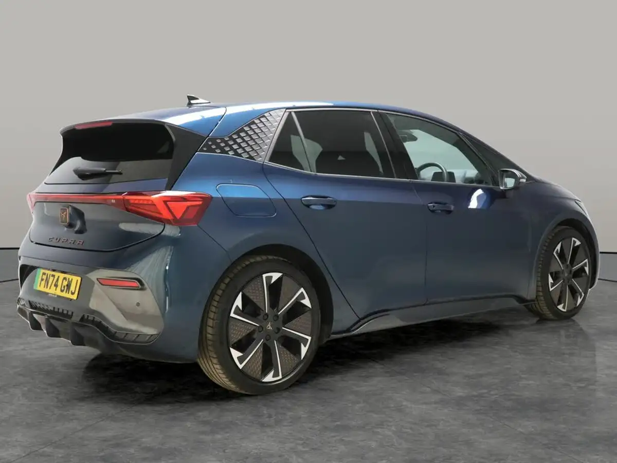 2024-cupra-born-e-v3-edition-big-6