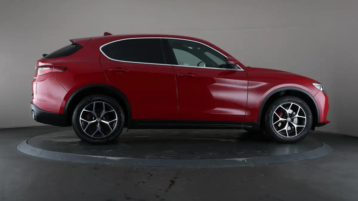 2018-alfa-romeo-stelvio-22td-speciale-207bhp-big-54