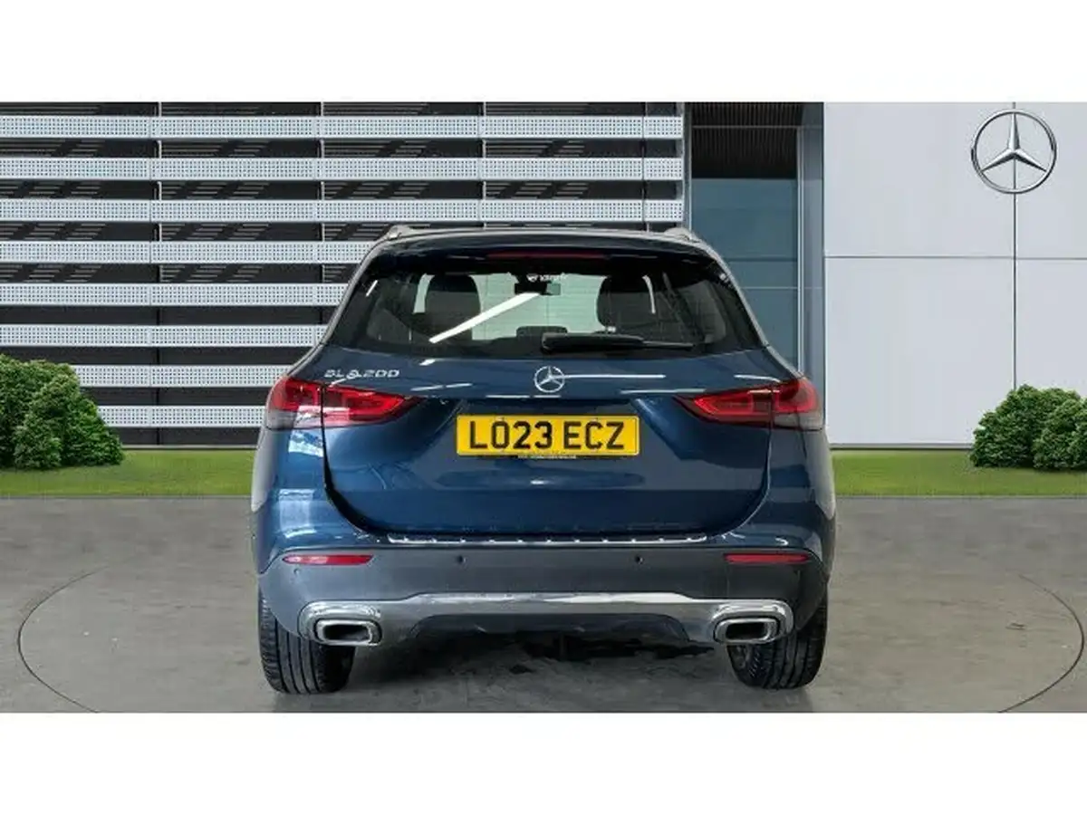 2023-mercedes-benz-gla-class-13-gla-200-sport-executive-station-wagon-big-5