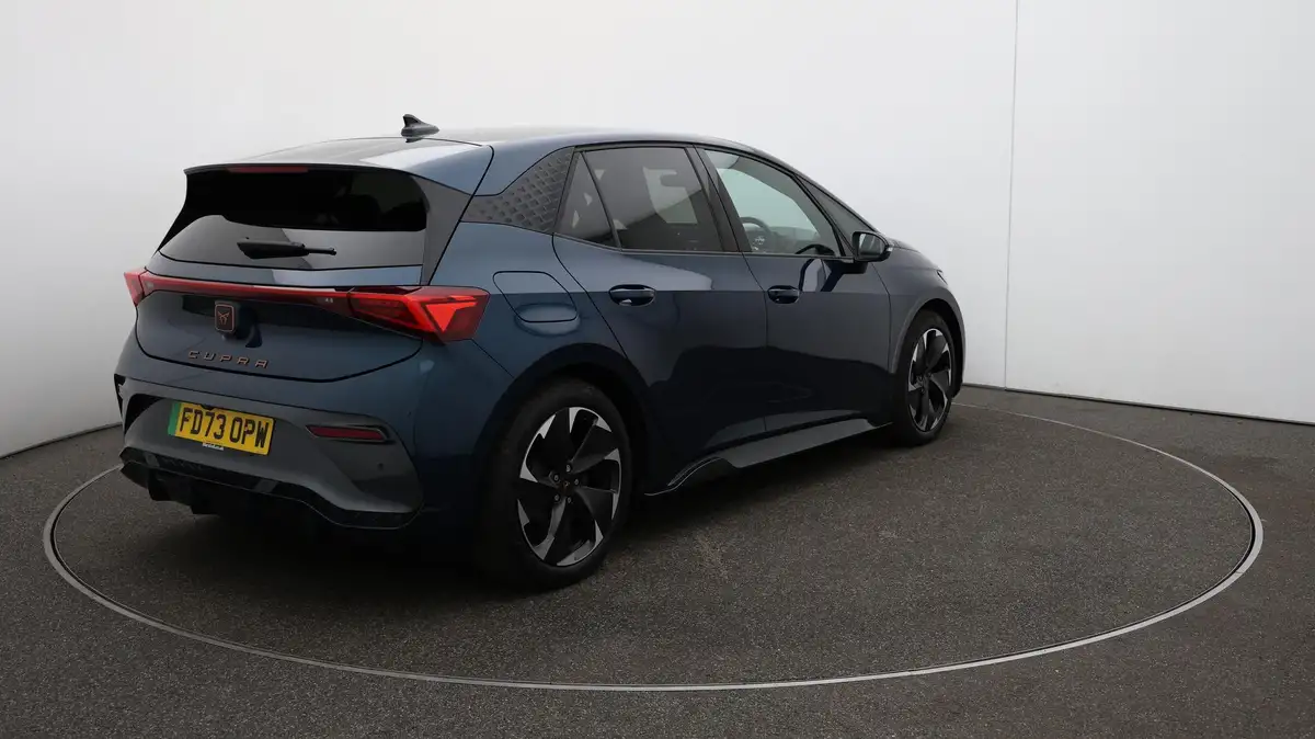 2023-cupra-born-e-v2-204ps-58kwh-big-46