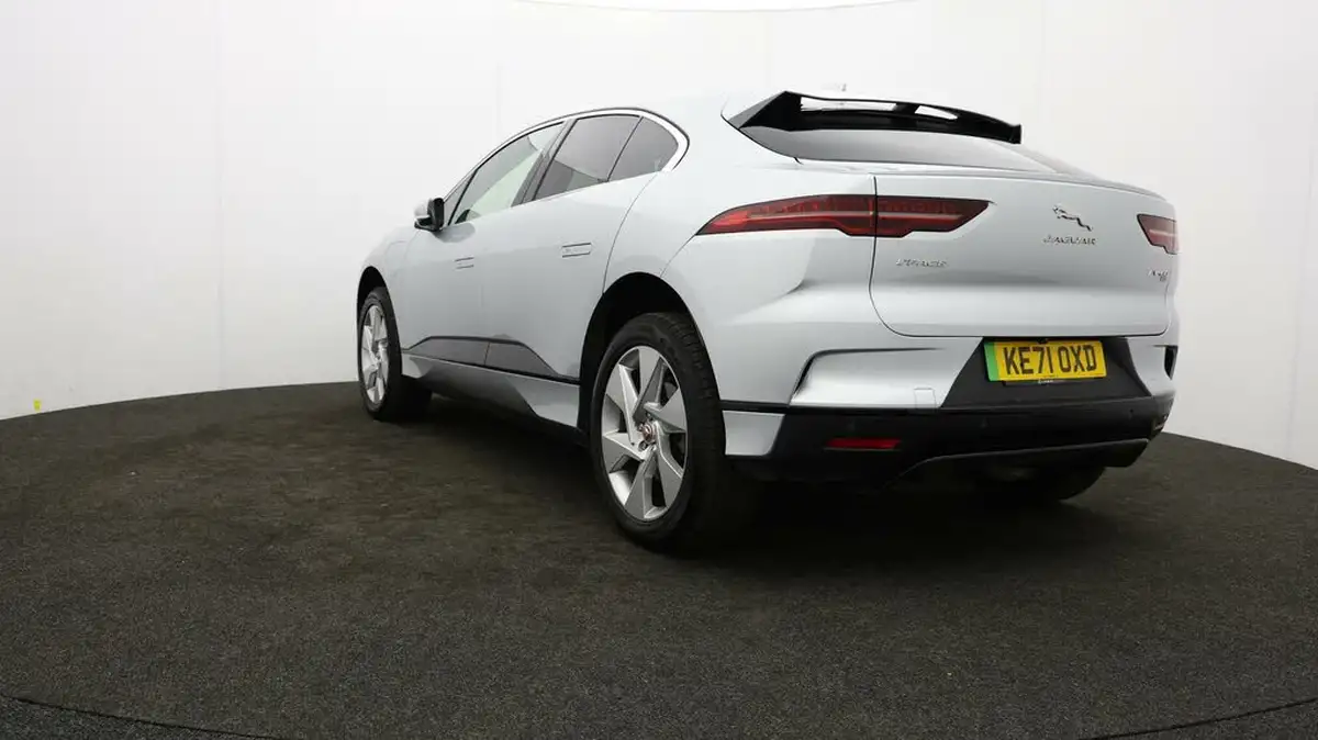 2021-jaguar-i-pace-ev400-se-big-71